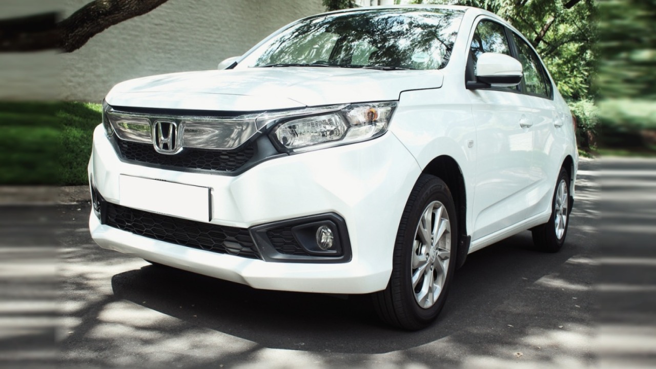 Honda Amaze — Closer Profile